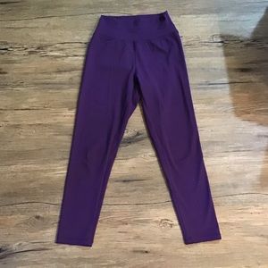 P’Tula Taylor leggings